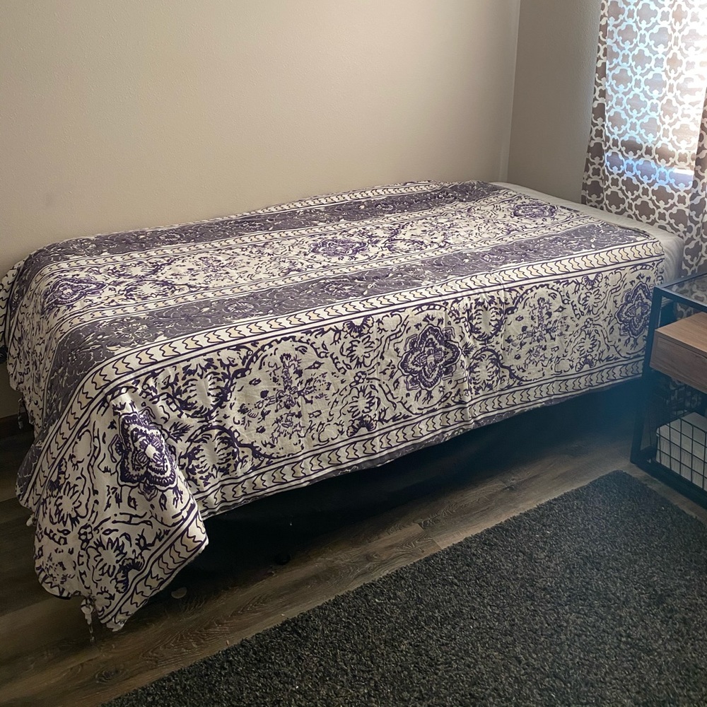 Urban Outfitters Duvet - Twin XL